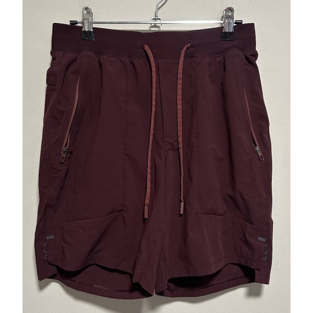 Lululemon Men's Shorts Burgundy Size Small Drawstring Waist Pockets Athletic